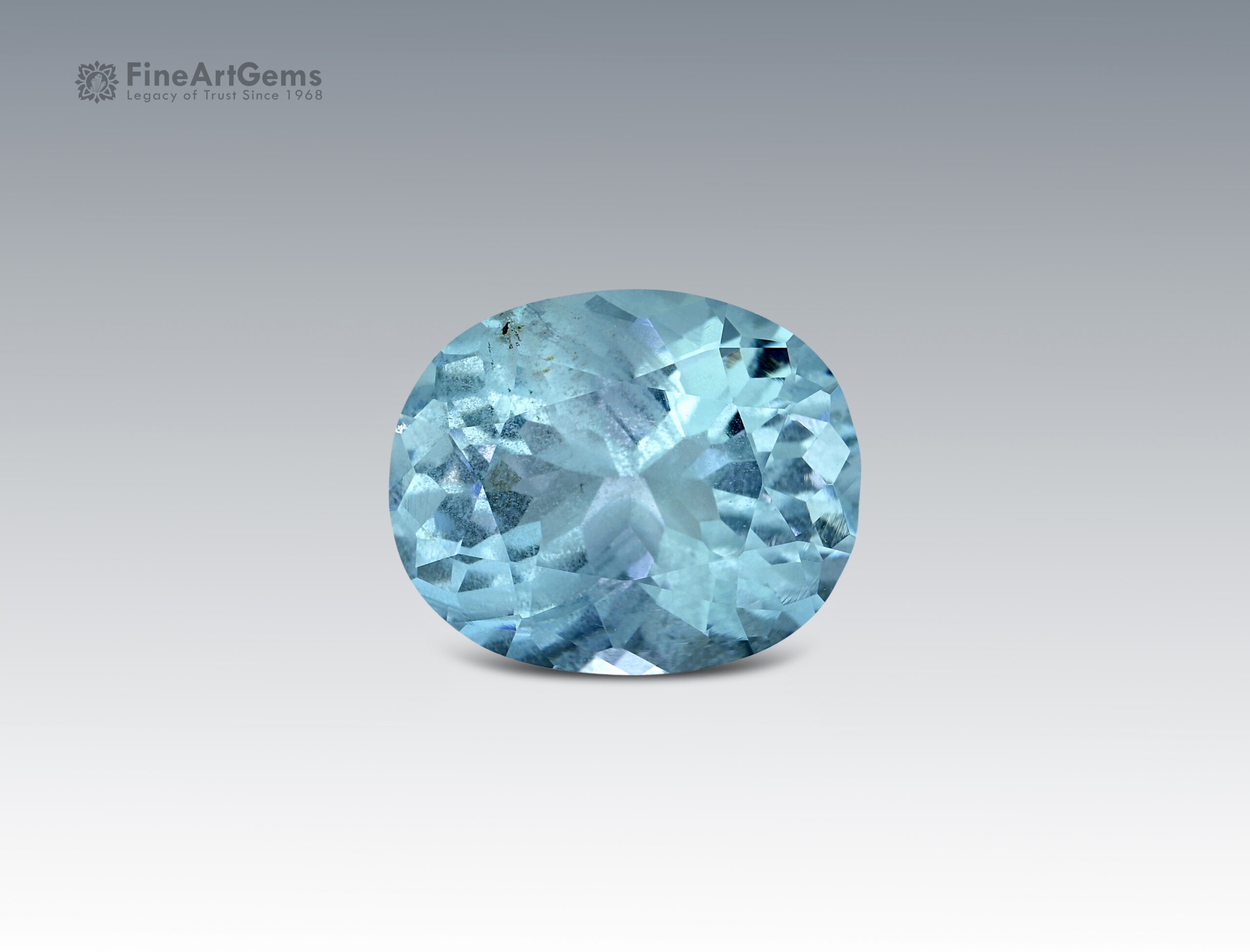 05 Carats Dashing Vivid Blue Aquamarine Natural Gemstone