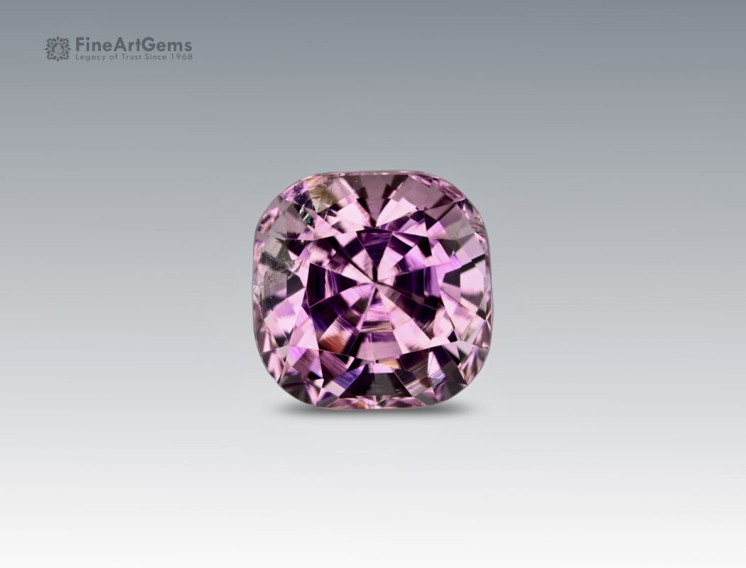 5.2 Carats Stunning Pink Topaz Natural Gemstone