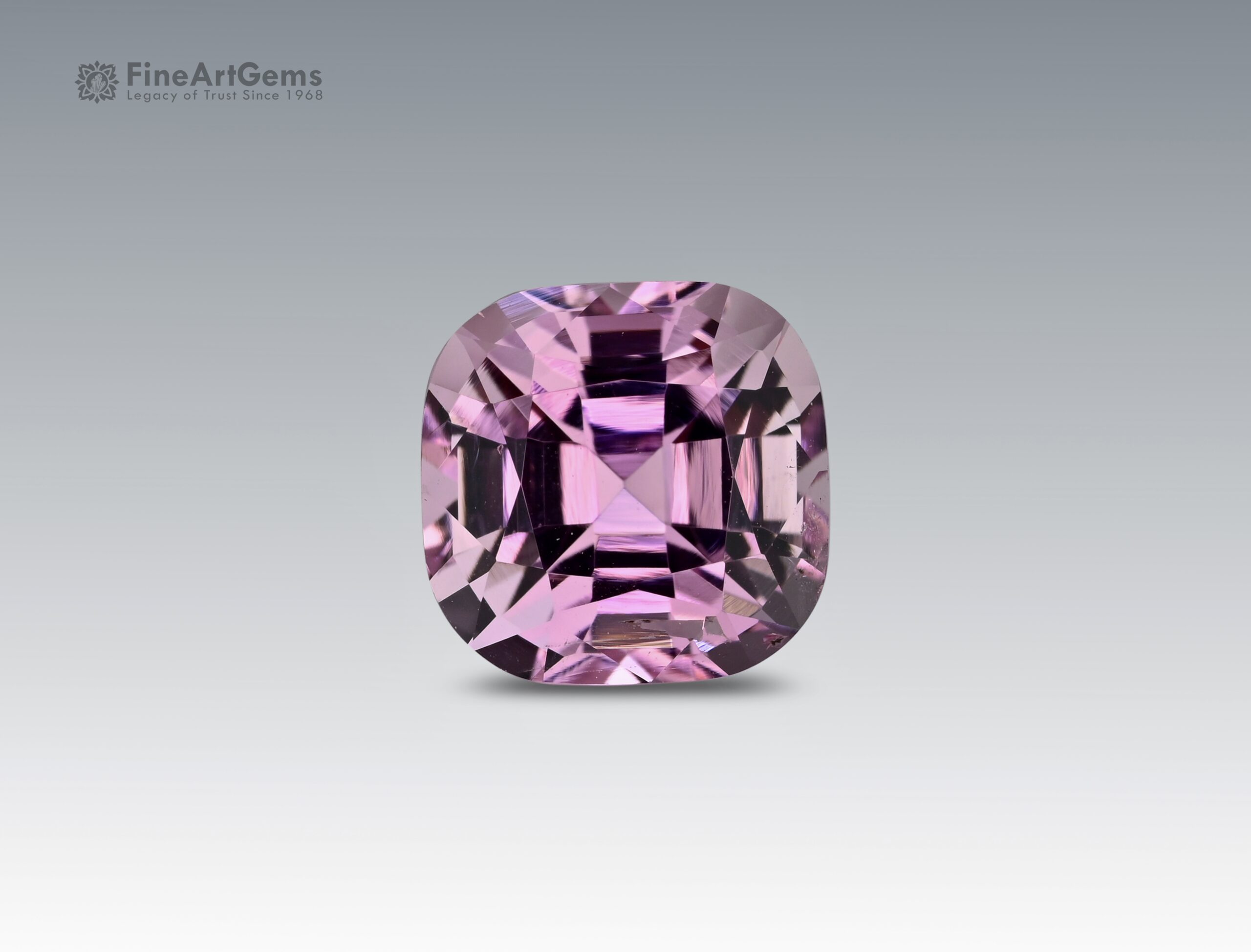 3.5 Carats Outstanding Pink Topaz Natural Gemstone