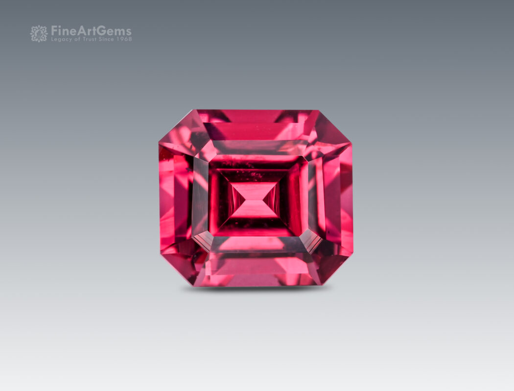 1.35 Carats Gorgeous Rhodolite Garnet Gemstone from Africa