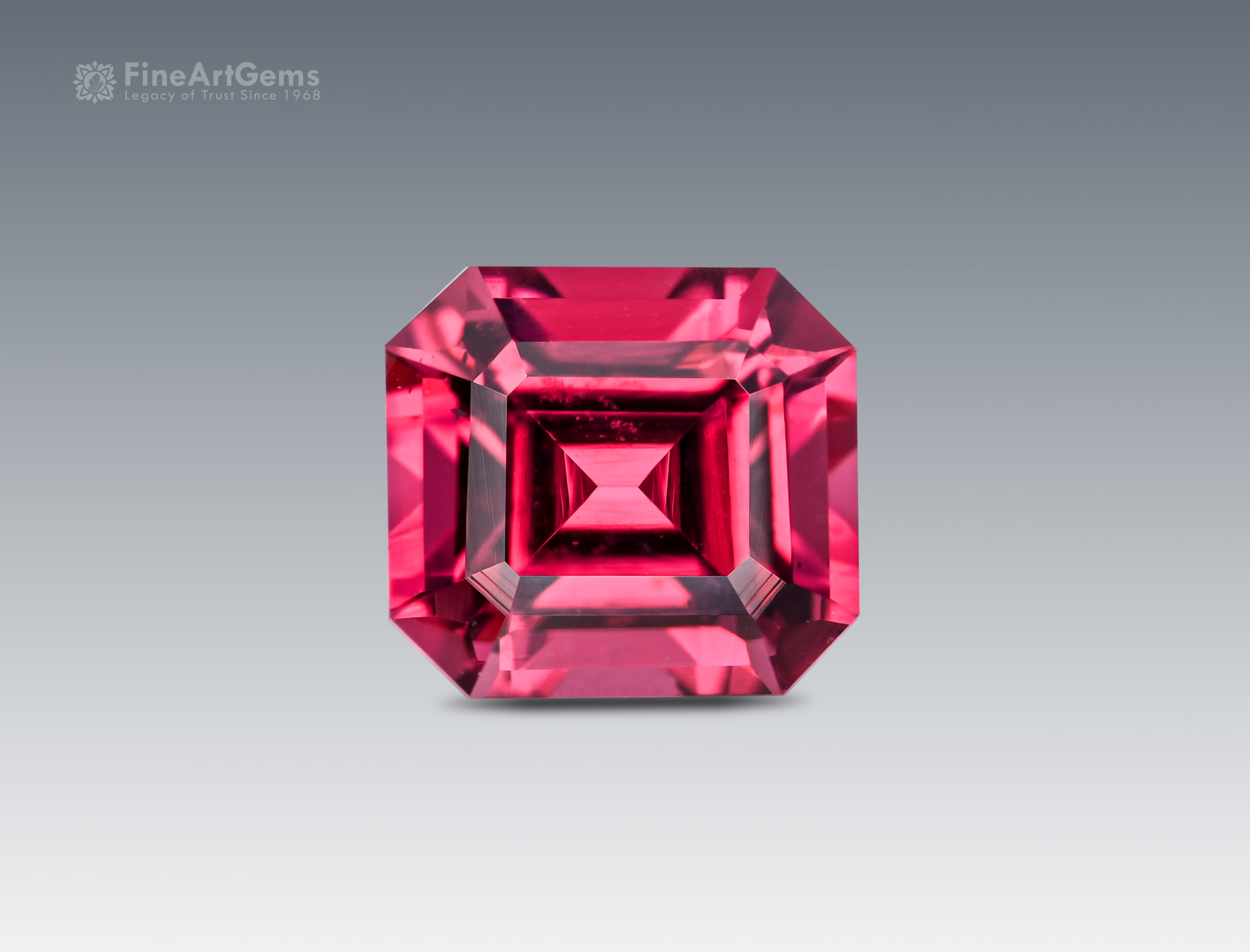 1.35 Carats Gorgeous Rhodolite Garnet Gemstone from Africa