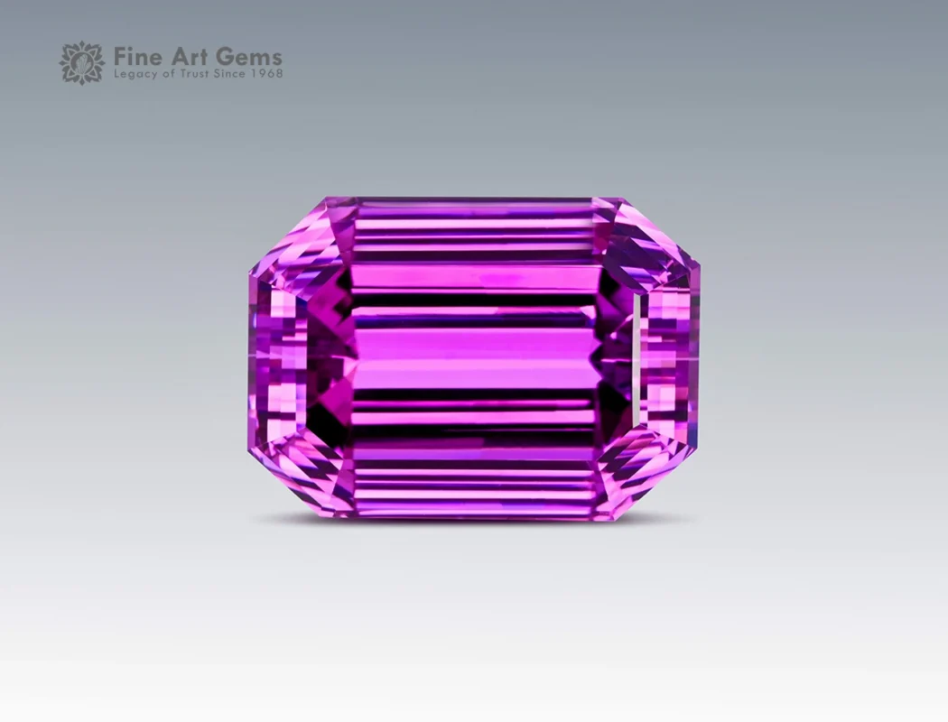 463.85 carat kunzite with emerald cut afghanistan.perfect for jewelry and pandent available for sale.