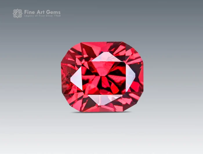 2.40 carat Rhodolite Garnet with cushion cut - africa. perfect for jewelry,necklace,pandent and ring for sale.