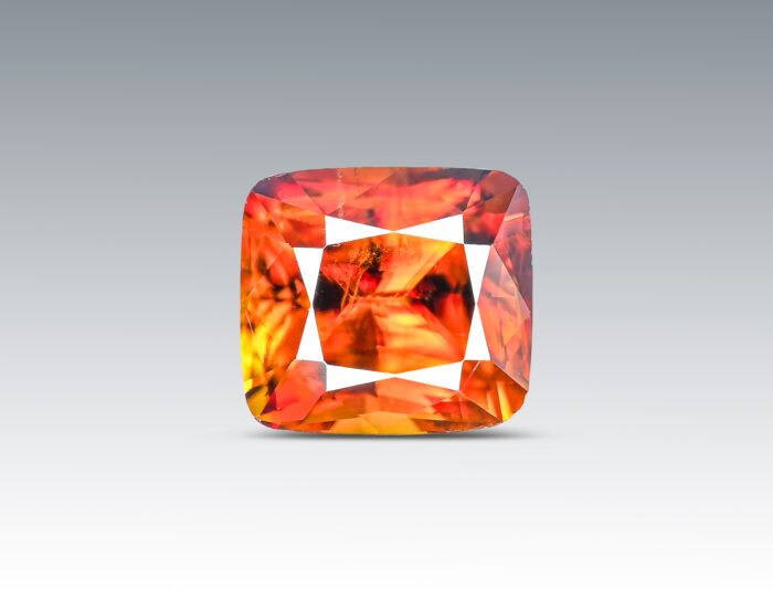 3.40 Carats Beautiful Yellow Sphene (Titanite) Natural Gemstone