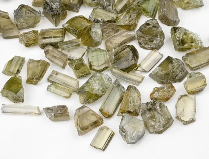 38 g rough zoisite crystals for sale, best for cutting gemstones and jewelry.