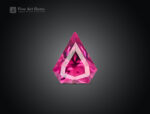 kite cut rhodolite garnet 0.80 carat hot pink gemstone from Africa, eye clean