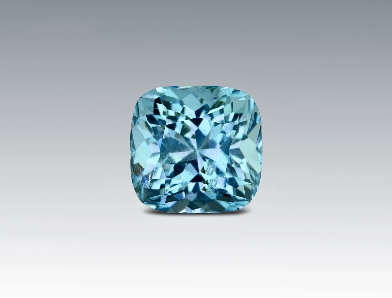 The Complete Guide to Aquamarine Gemstones